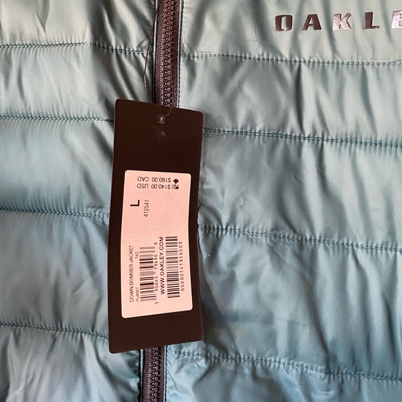 Oakley Green Quilted Puffer Jacket - NWT - Picture 3 of 5